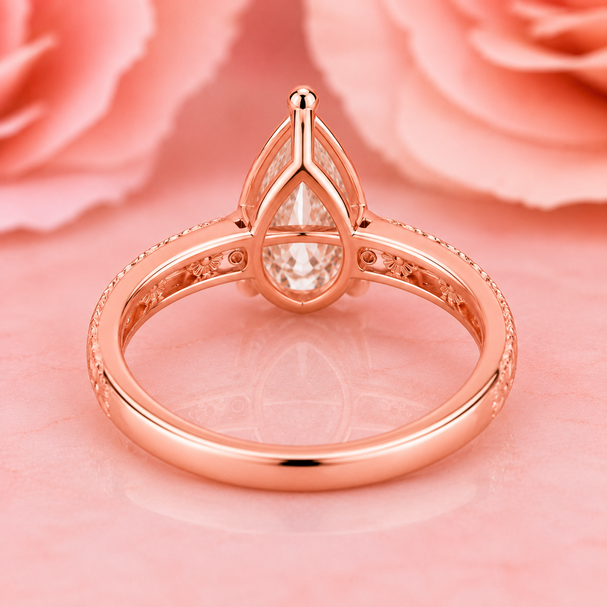 Pearshapedlabgrowndiamondengagementringforwomenrg4_608b176c 6dda 4f44 a502 2f446a2164c6