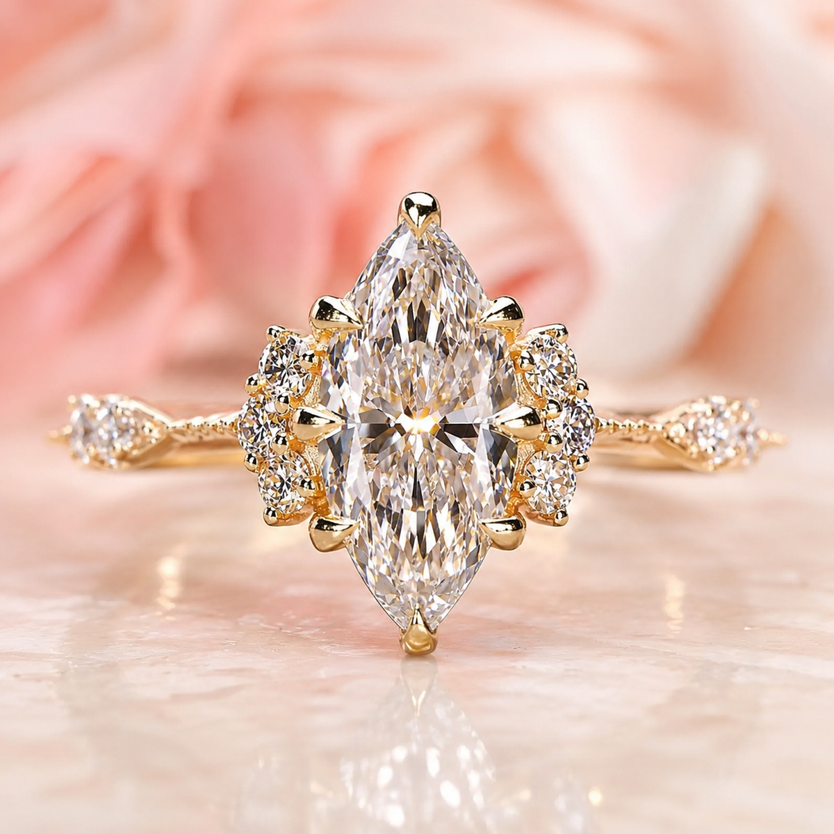 Vintageengagementringwithmarquisecutdiamondbeauty1