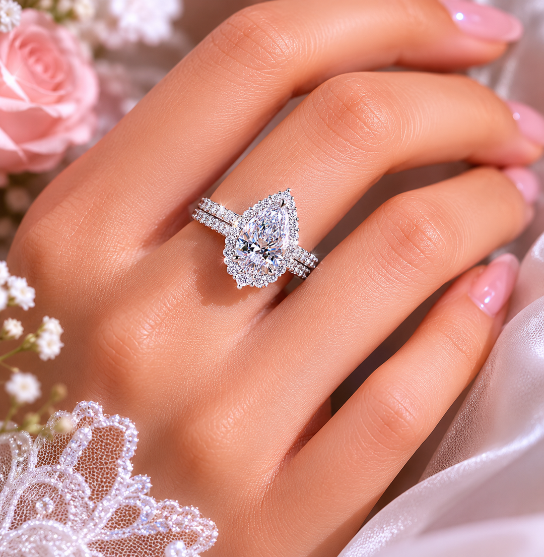 Pear Lab Grown Diamond Bridal Set in White Gold | Lab Grown Diamond