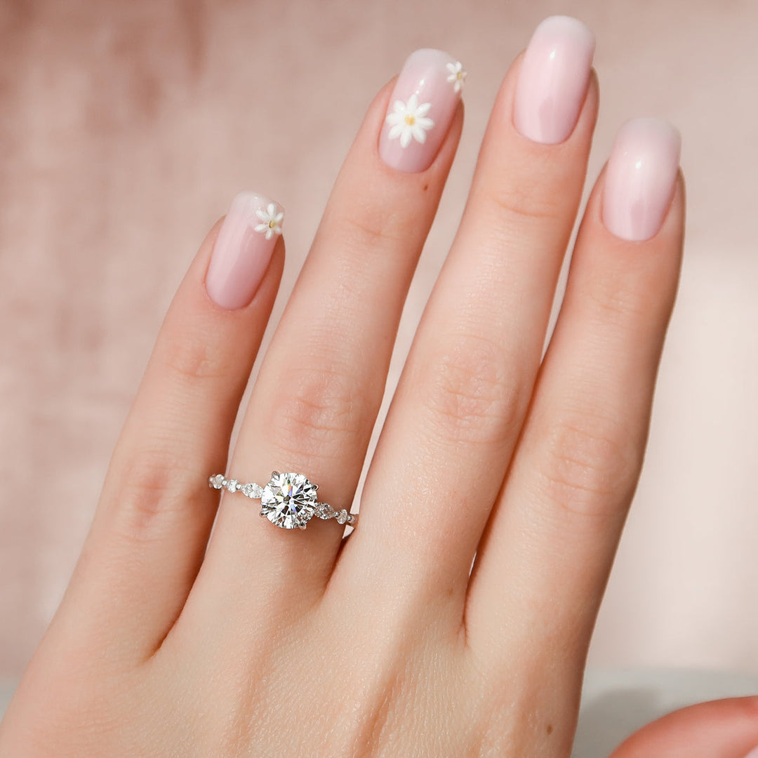 Round Cut Solitaire Diamond Engagement Ring with Side Accents in White Gold | Custom Lab-Grown Diamond Ring