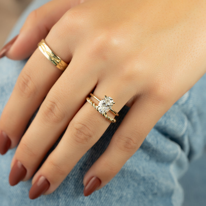 Oval Cut Solitaire Diamond Engagement Ring in Yellow Gold | Custom Lab-Grown Diamond Ring