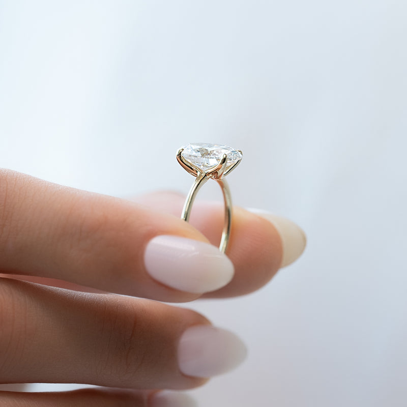 Oval Cut Solitaire Diamond Engagement Ring in Yellow Gold | Custom Lab-Grown Diamond Ring