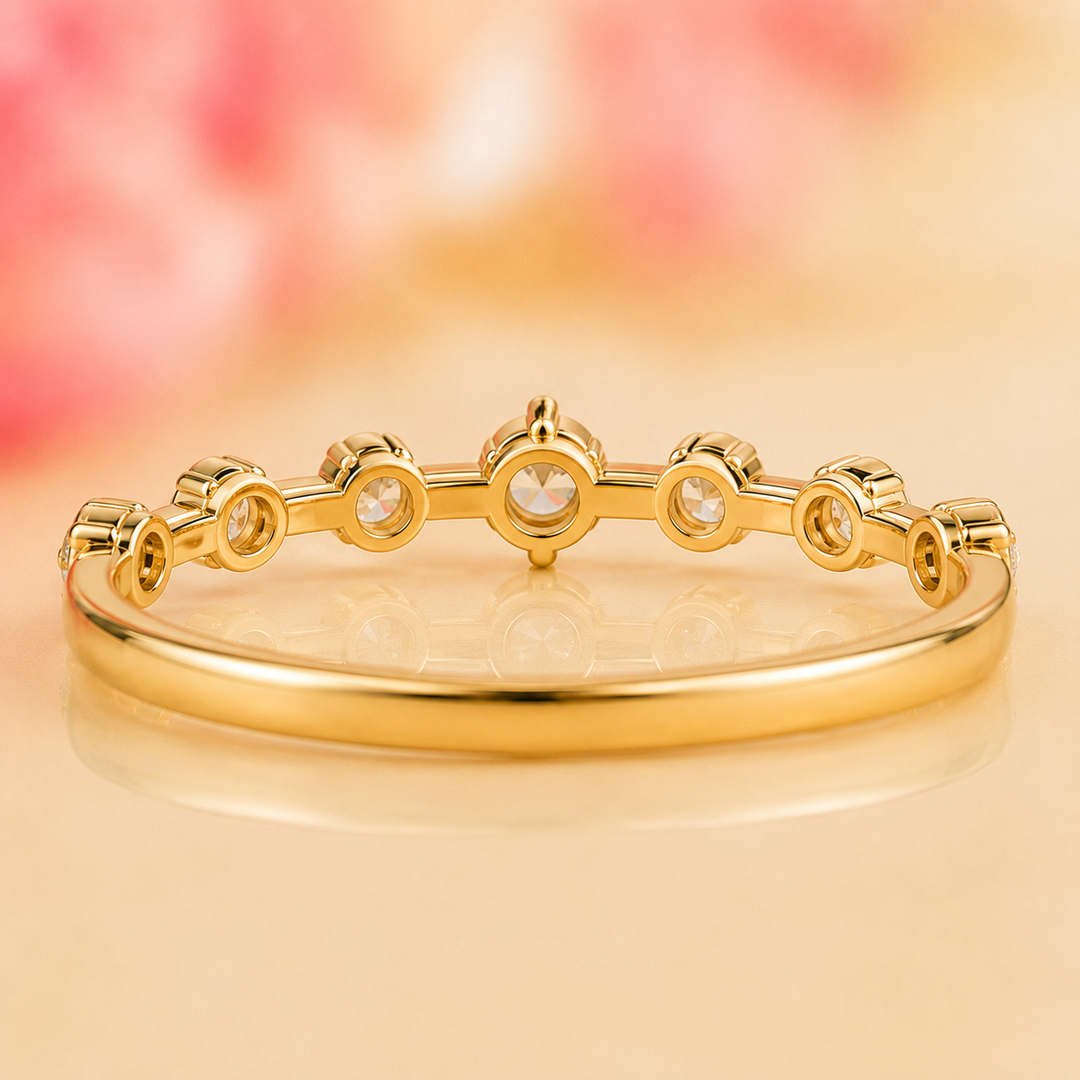 Floating Bubble Round Lab Grown Diamond Wedding Band in Yellow Gold
