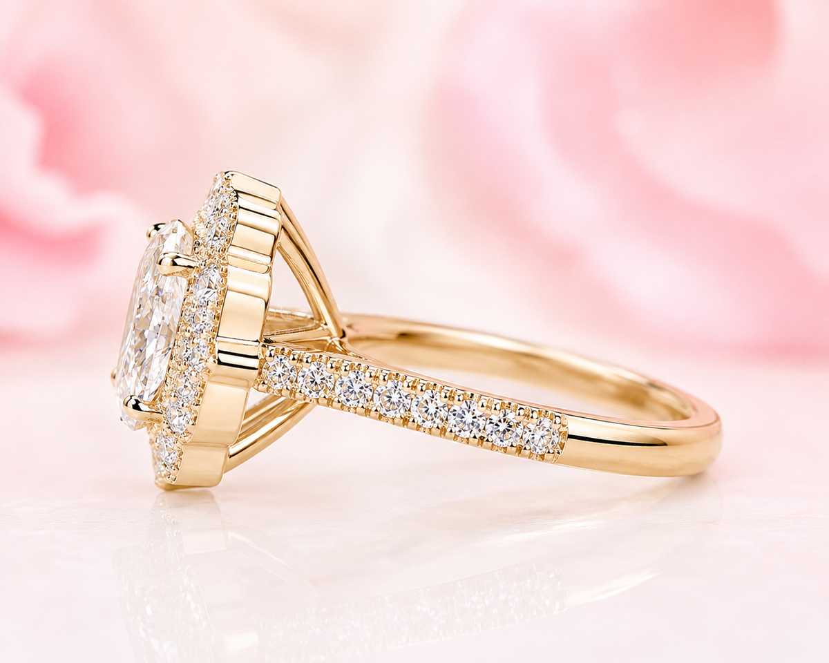 Oval halo engagement ring for a lasting impression in yellow gold