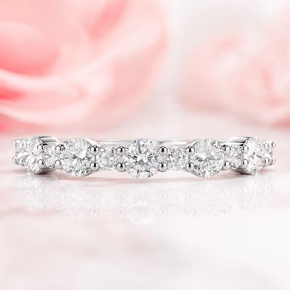 Roundbrilliantcutdiamondfloatingbubbleweddingbandwg1