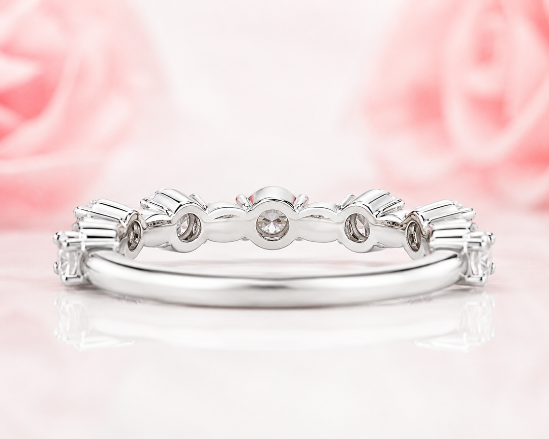 Round Brilliant Cut Diamond Floating Bubble Wedding Band in 925 Sterling Silver