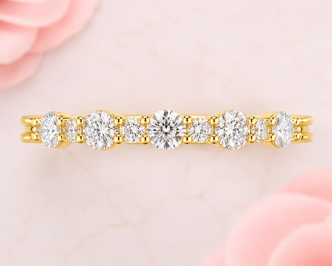 Round Brilliant Cut Diamond Floating Bubble Wedding Band in Yellow Gold