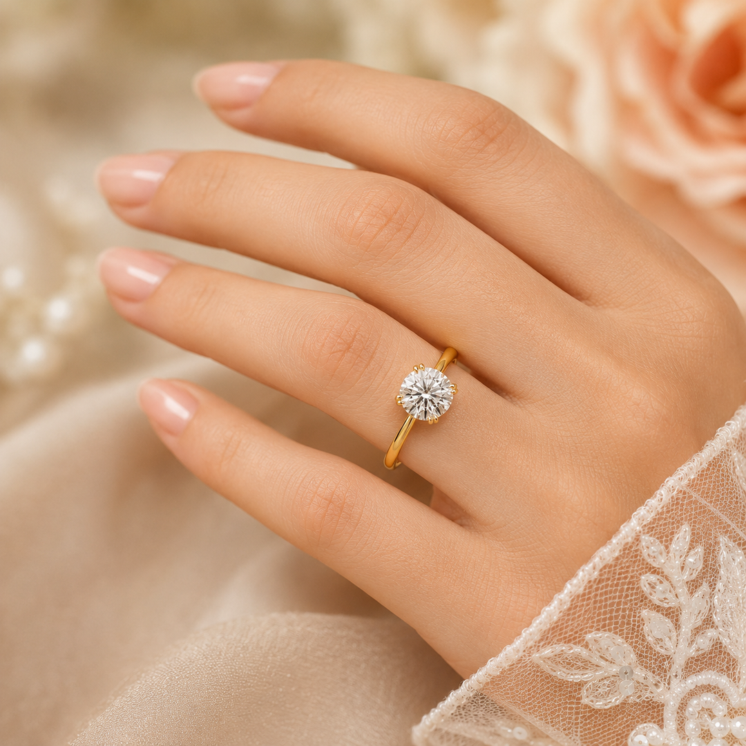 Solitaire Round Lab Grown Diamond Engagement Ring in Yellow Gold