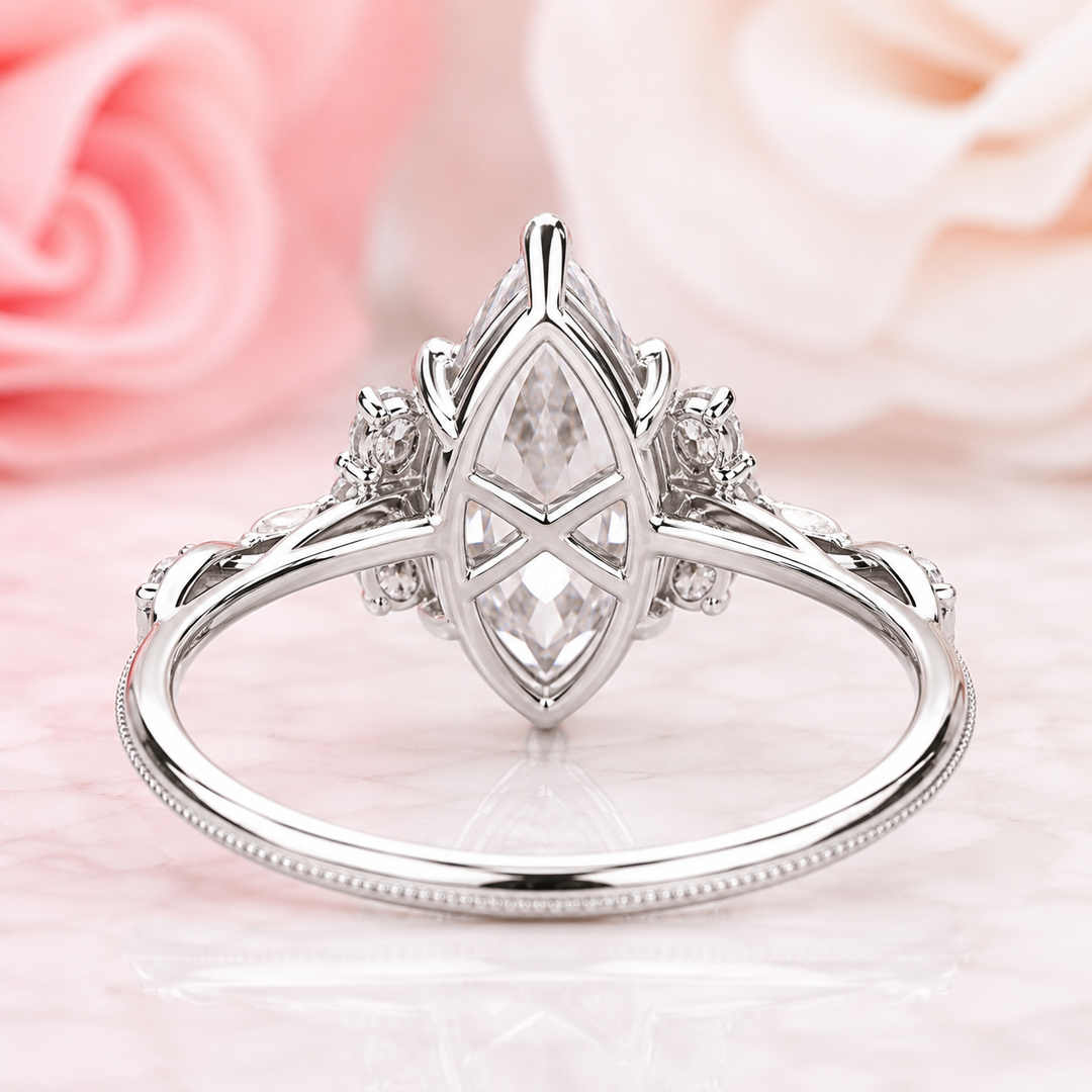 Vintage Engagement Ring with Marquise Cut Diamond in White Gold